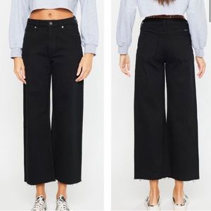 Wide Leg High Waist Jeans NWT Black Crop Raw Fray Hem